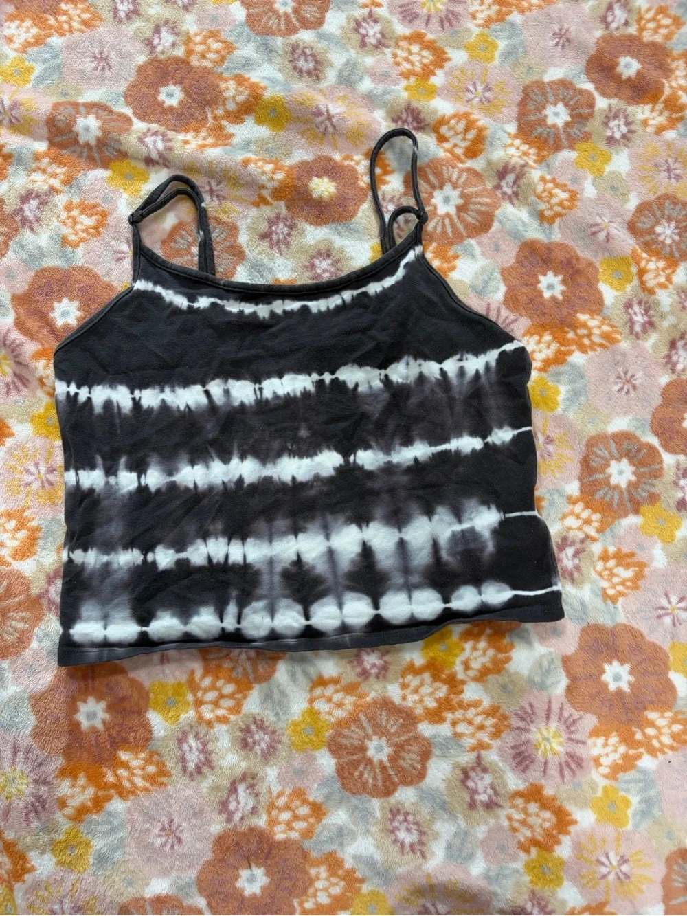 American Eagle Outfitters Black & White Tie-Dye Cropped Cami